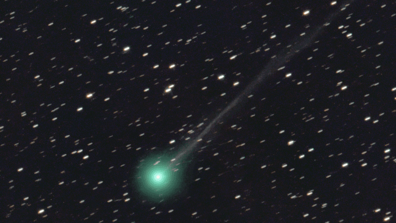 C/2023 P1 (Nishimura) taken on 25.8.2023 in spain. the comet is a a bright green dot with a halo and thin mostly straigh tail